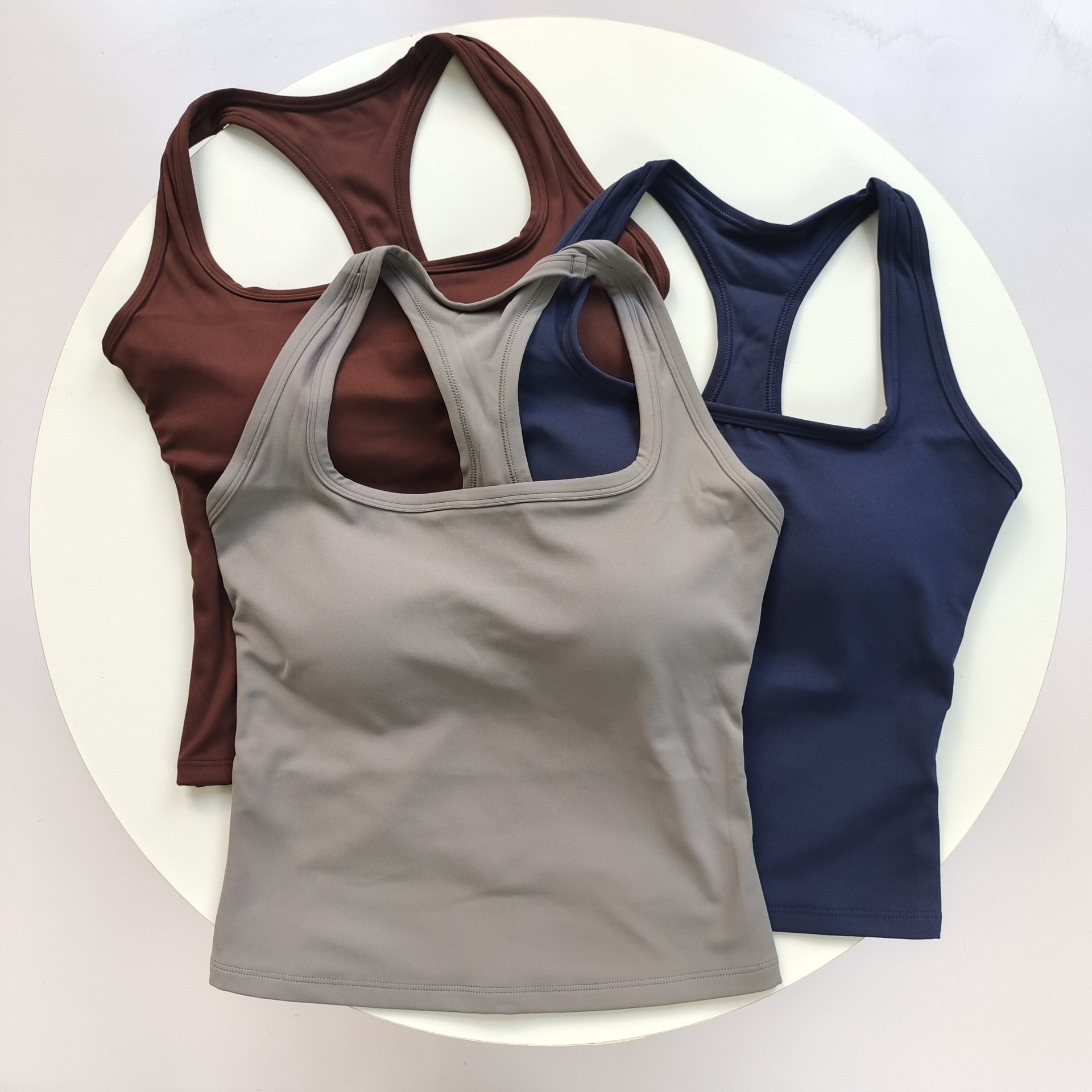 Damski sportowy biustonosz z k – Yoga Fitness Matte recenzja i cena